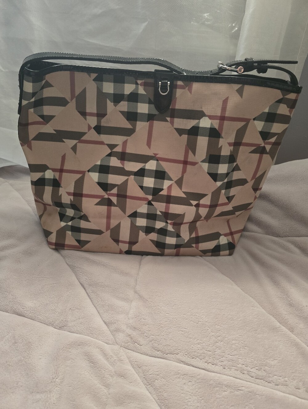 Burberry Bag Black And Beige